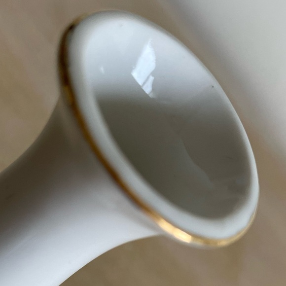 Vintage Retro Bud Vase - Audrey Hepburn-esque - Picture 8 of 9